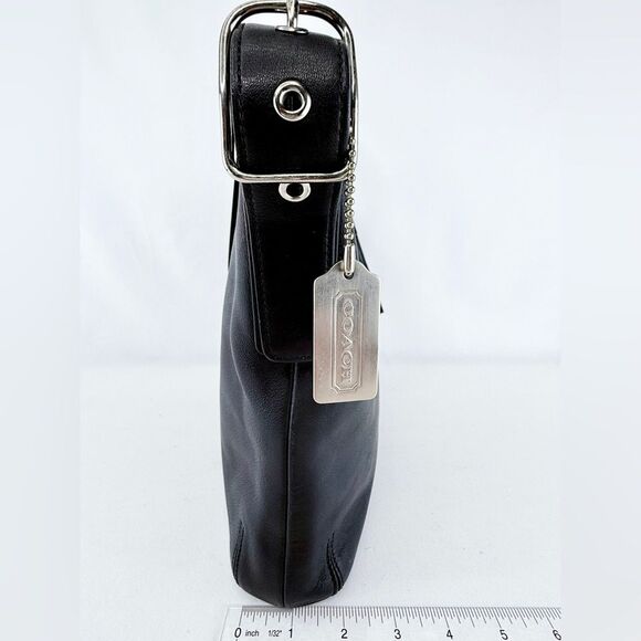 Vintage Coach Legacy Slim Duffle - Picture 6 of 14